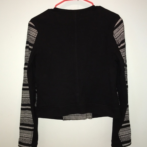 Lou & Grey short waist striped jacket front; black back Asymmetrical zipper - Picture 6 of 12